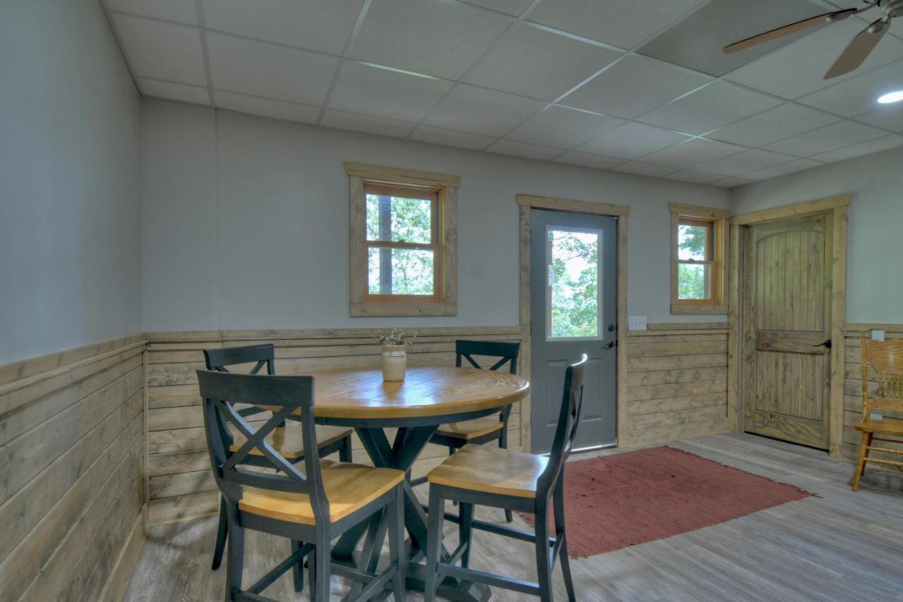 Hawks Hideaway - Cuddleup Mashburn Mill Exterior photo